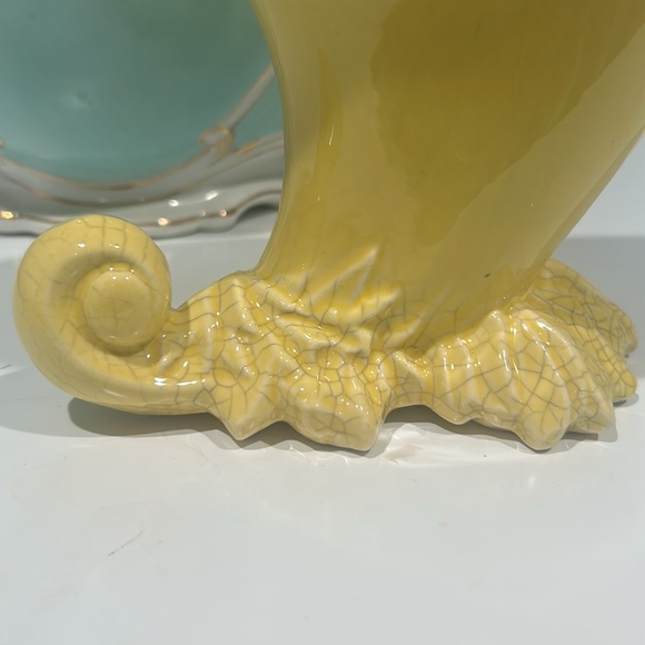 McCoy pottery Base - Picture 3 of 6